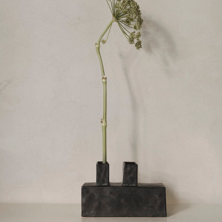 Koa Vase - H17 - Black