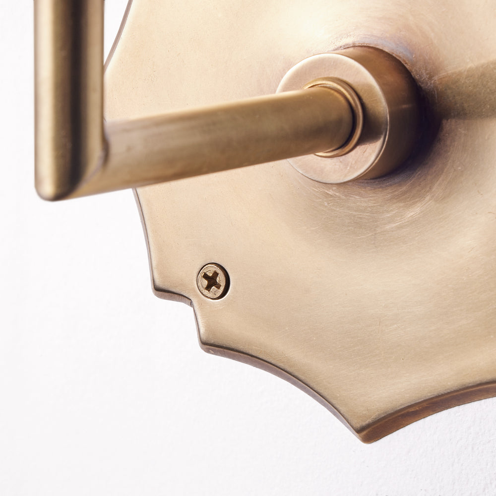 Single Insignia Wall Fixture