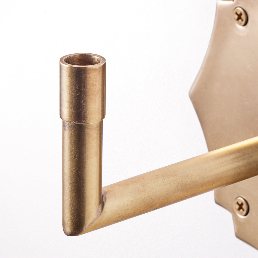 Single Insignia Wall Fixture