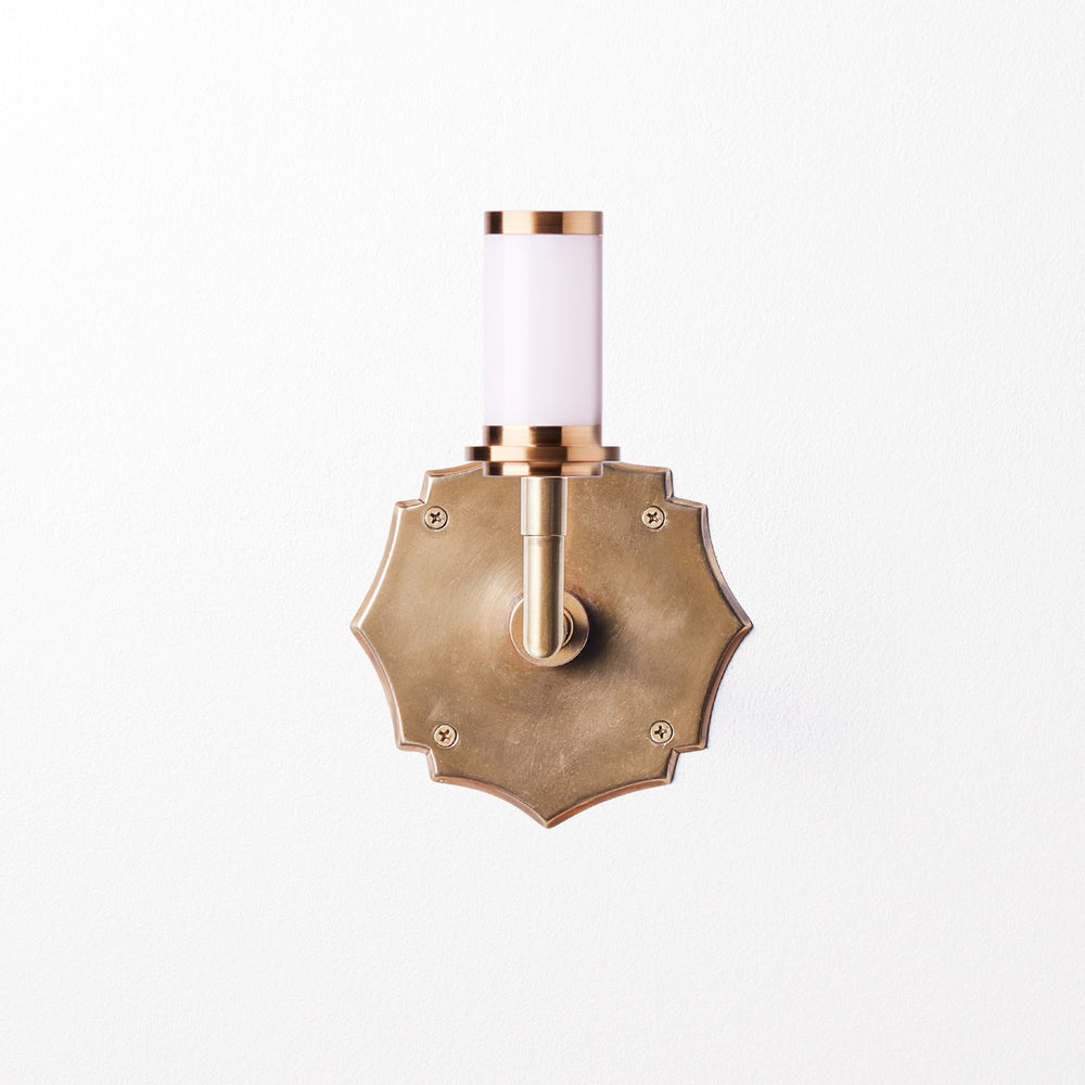 Single Insignia Wall Fixture
