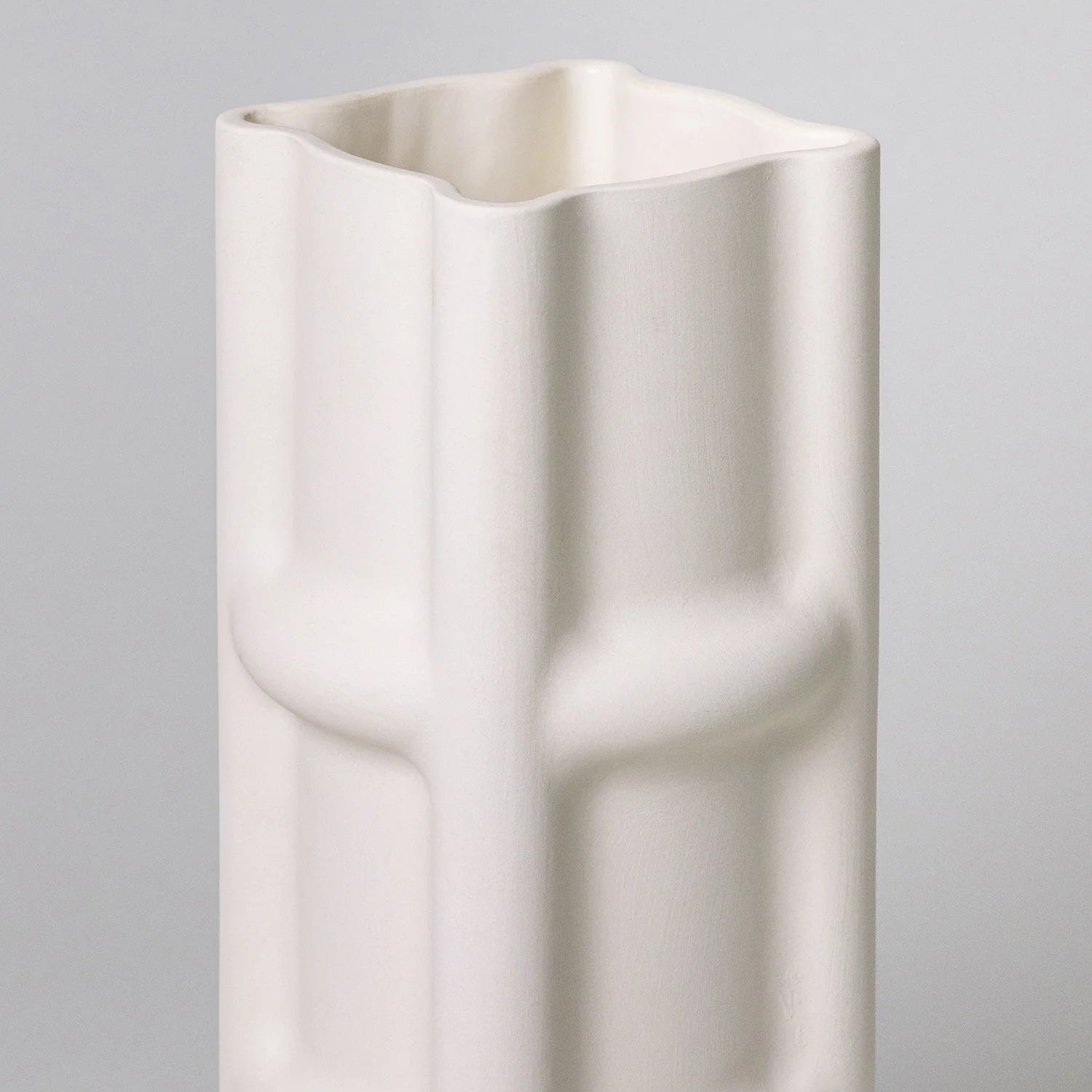 Faye Vase - Bone