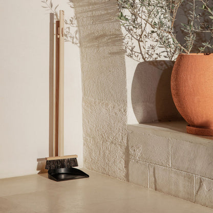 Icon Broom Set
