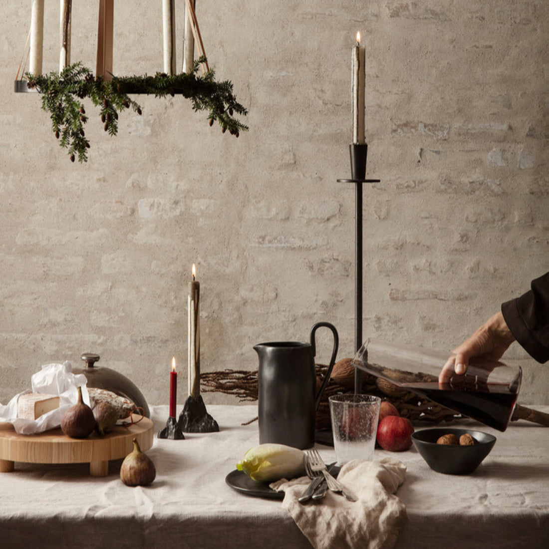 Hoy Casted Candle Holder