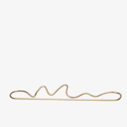 Curvature Towel Hanger