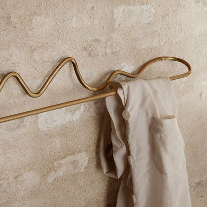 Curvature Towel Hanger