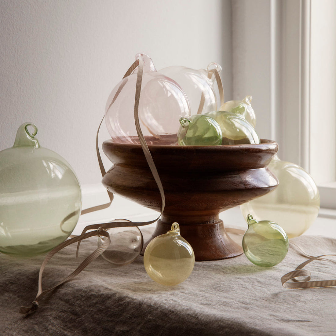 Glass Baubles Set of 4