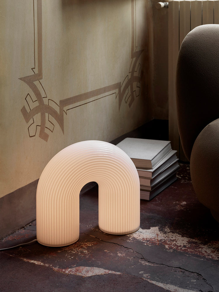 Vuelta Floor Lamp - White - UL