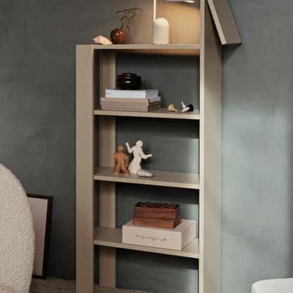 Giraffe Bookcase