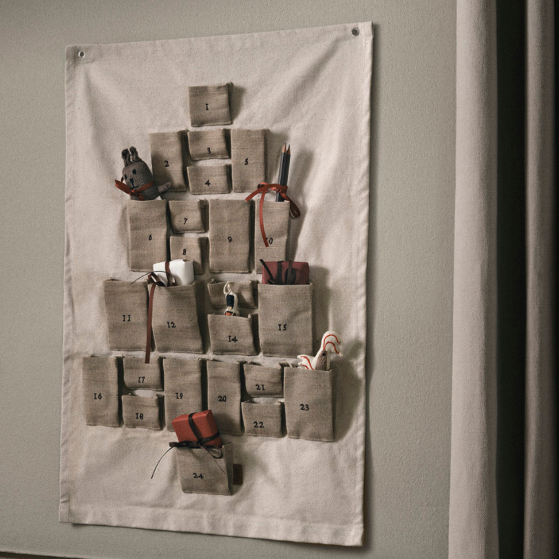 Pine Christmas Calendar - Maxi