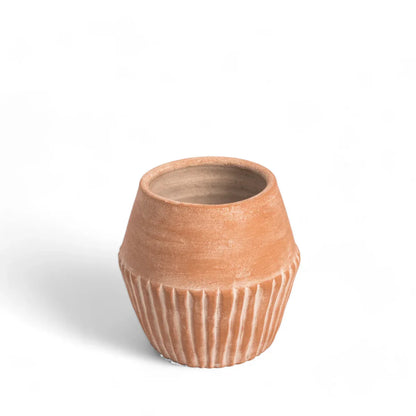 Valentina Planter