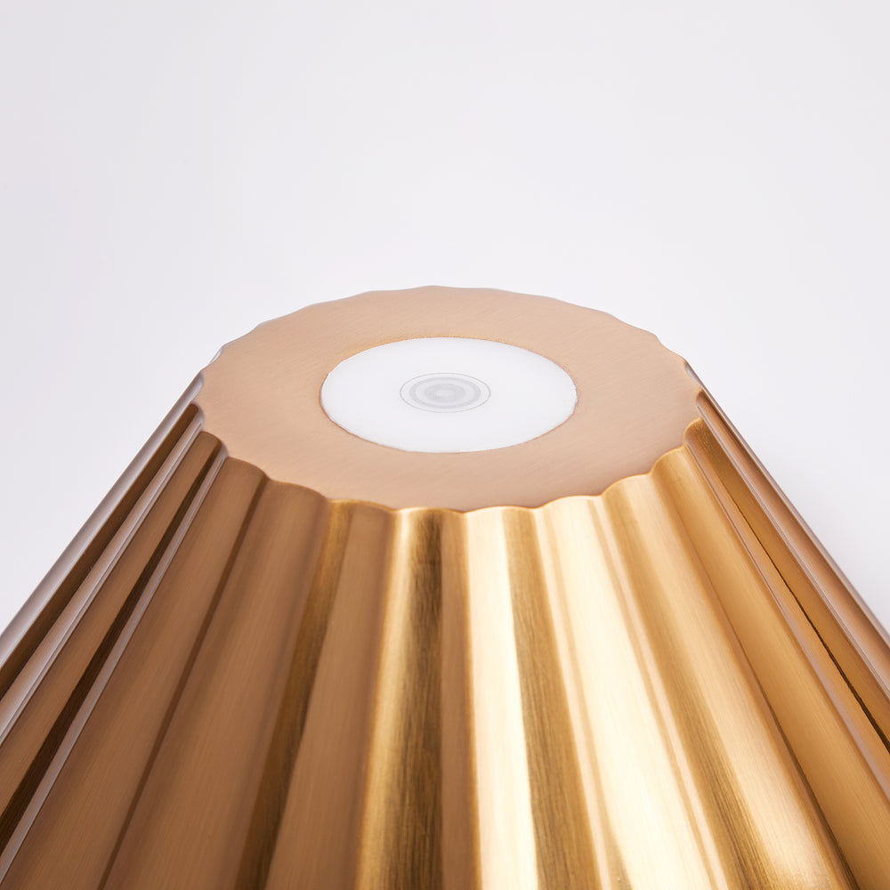 Twinky Cordless Table Lamp