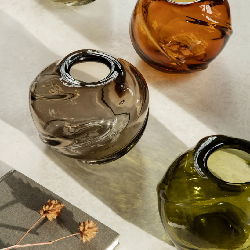 Water Swirl Vase - Round