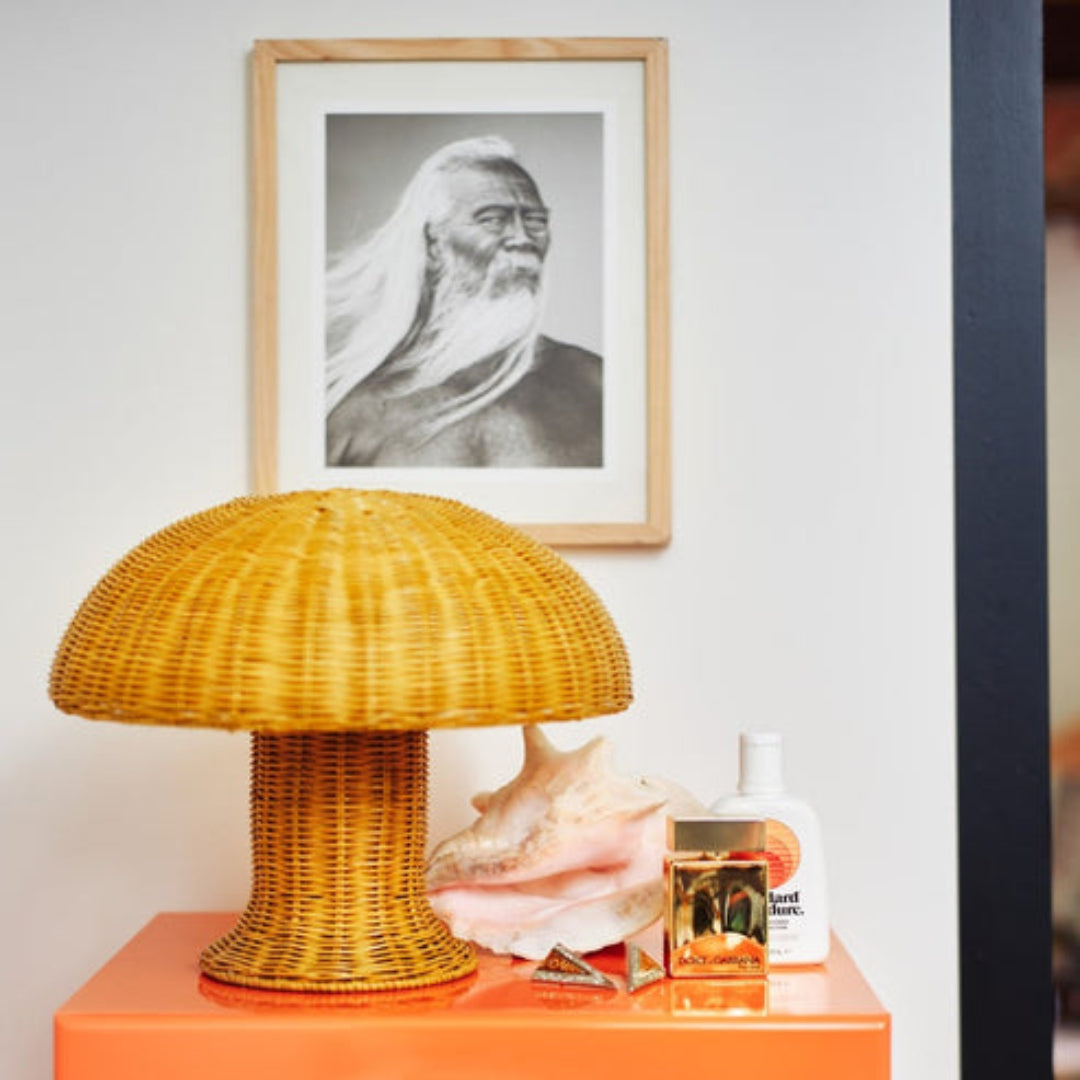 Rattan Burgundy Table Lamp